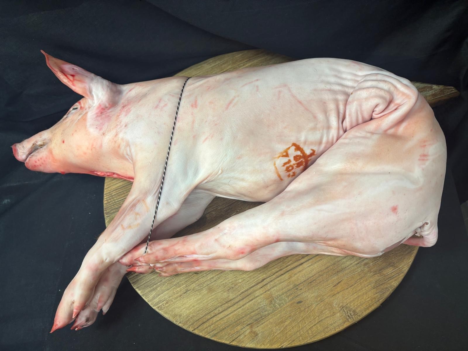 Iberian Duroc Suckling Pig WHOLE Min. 9.5kg **New**